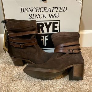 NWT FRYE Jane Strappy Boots Womens Size 6